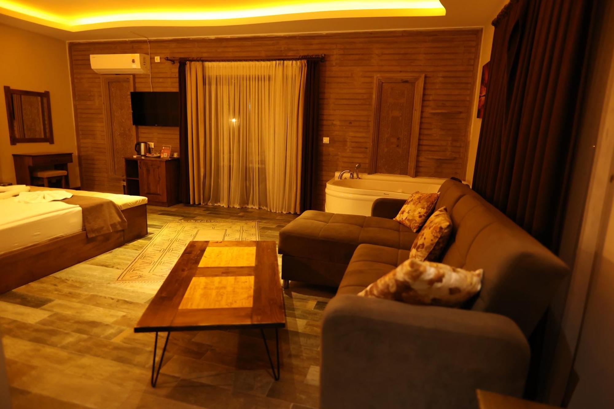 El Nazar Stone Suite Учисар Экстерьер фото