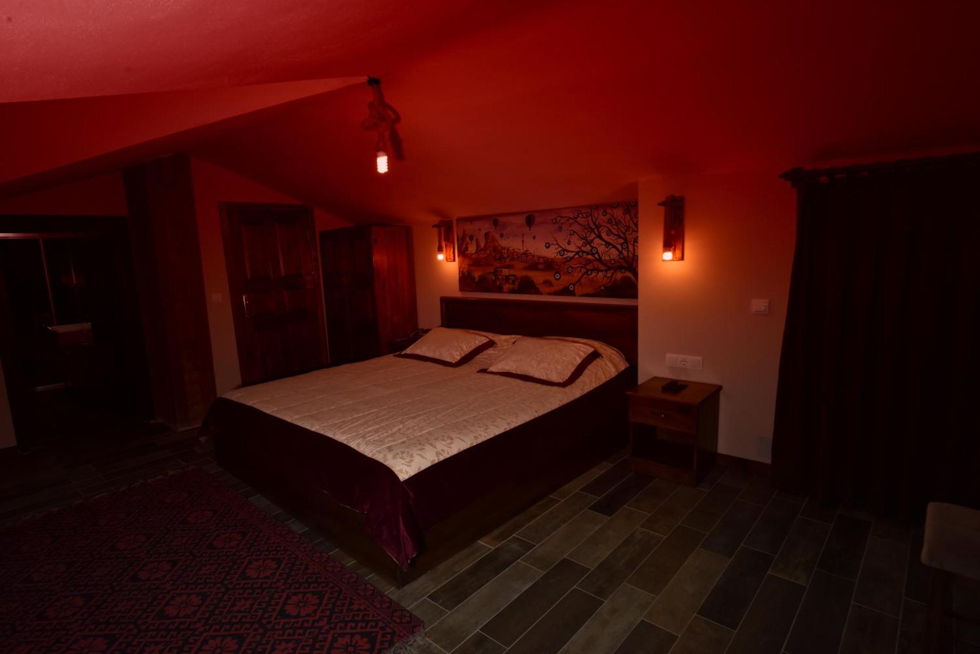 El Nazar Stone Suite Учисар Экстерьер фото
