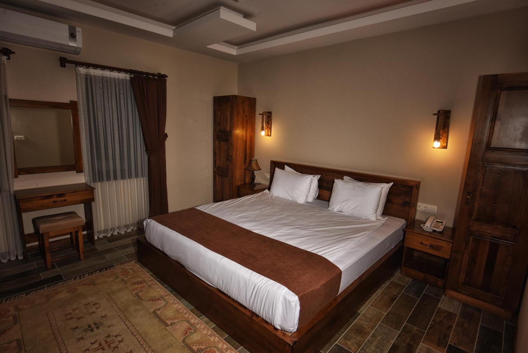 El Nazar Stone Suite Учисар Экстерьер фото