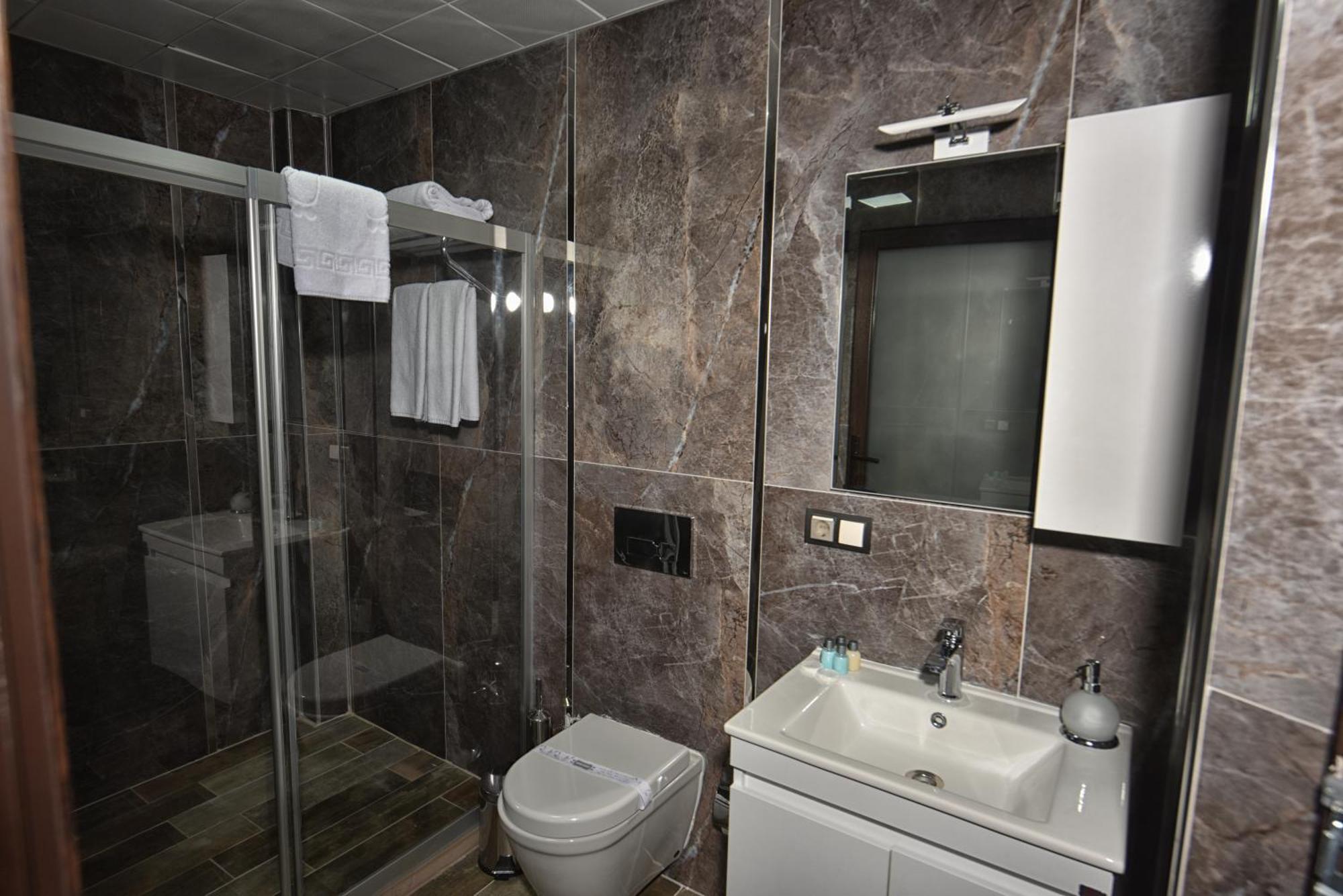 El Nazar Stone Suite Учисар Экстерьер фото